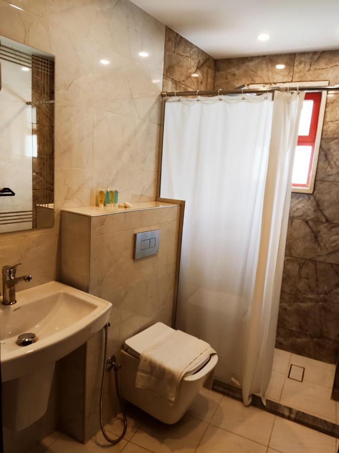 Golden Plaza Hotel Amman Exterior foto