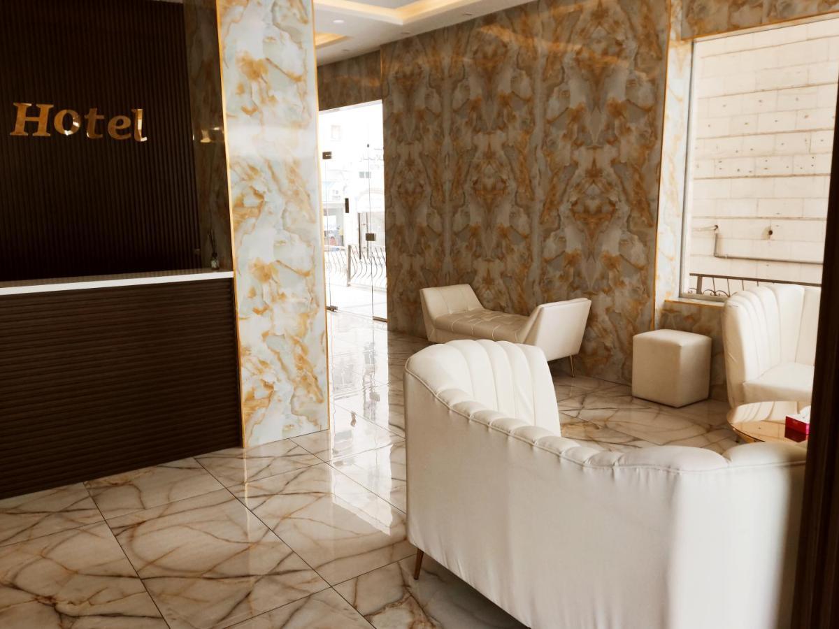 Golden Plaza Hotel Amman Exterior foto